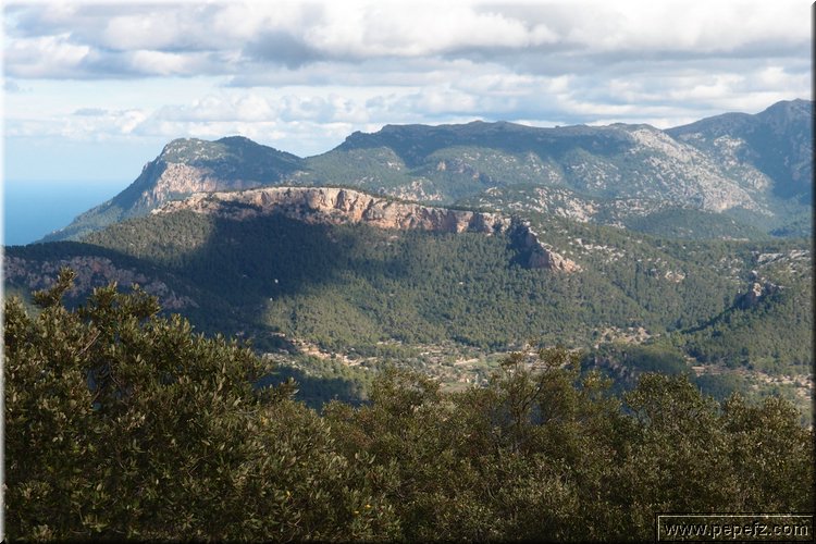 PA271012.JPG